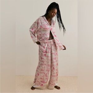 Dreamy Days Satin Pajama Set